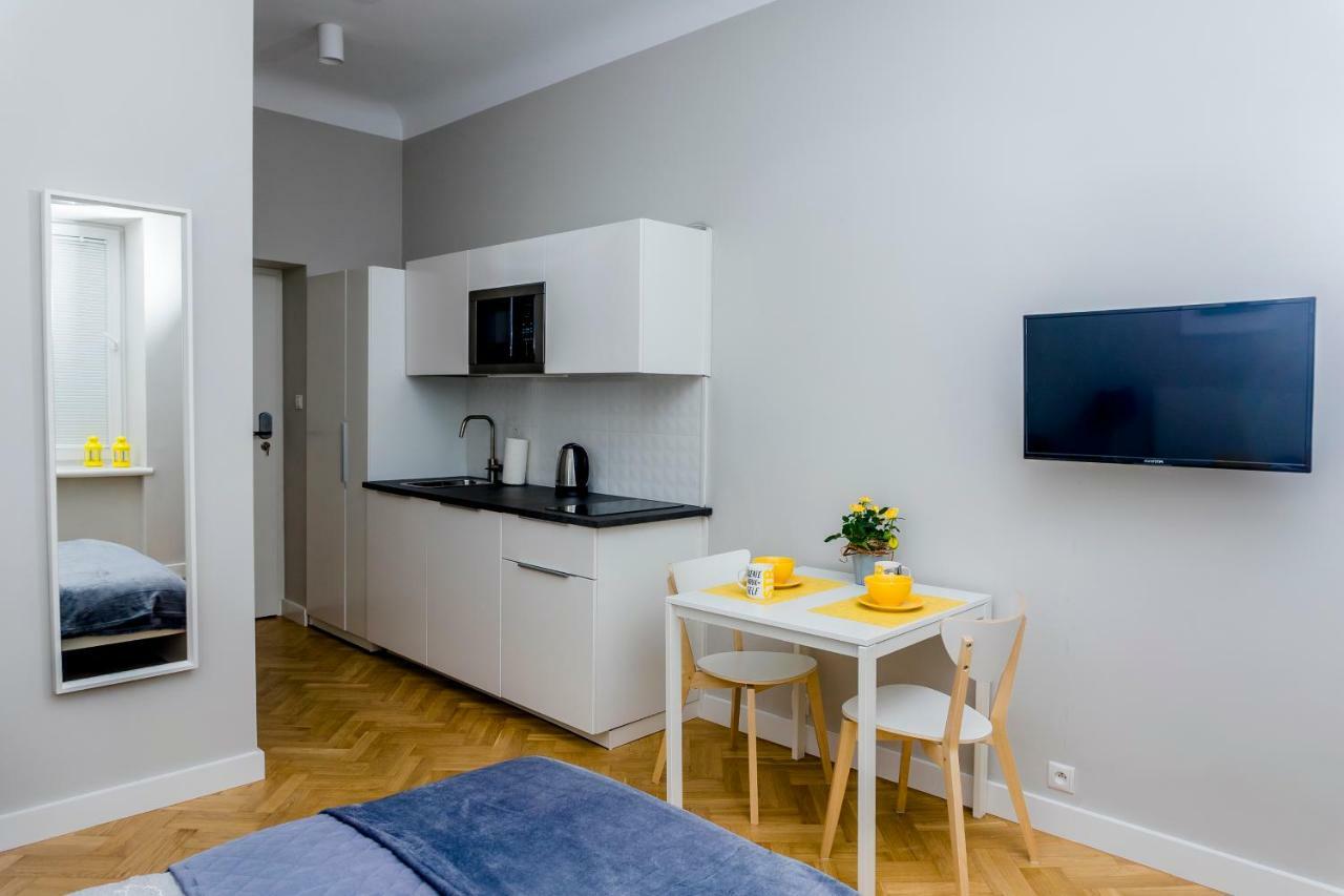 3V Apartments Warsawa Bagian luar foto